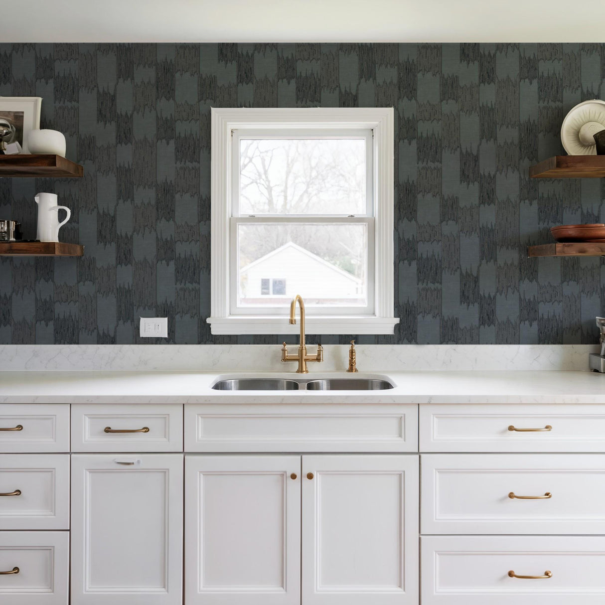 Veer Decor Ikat Echo Black Wallpaper