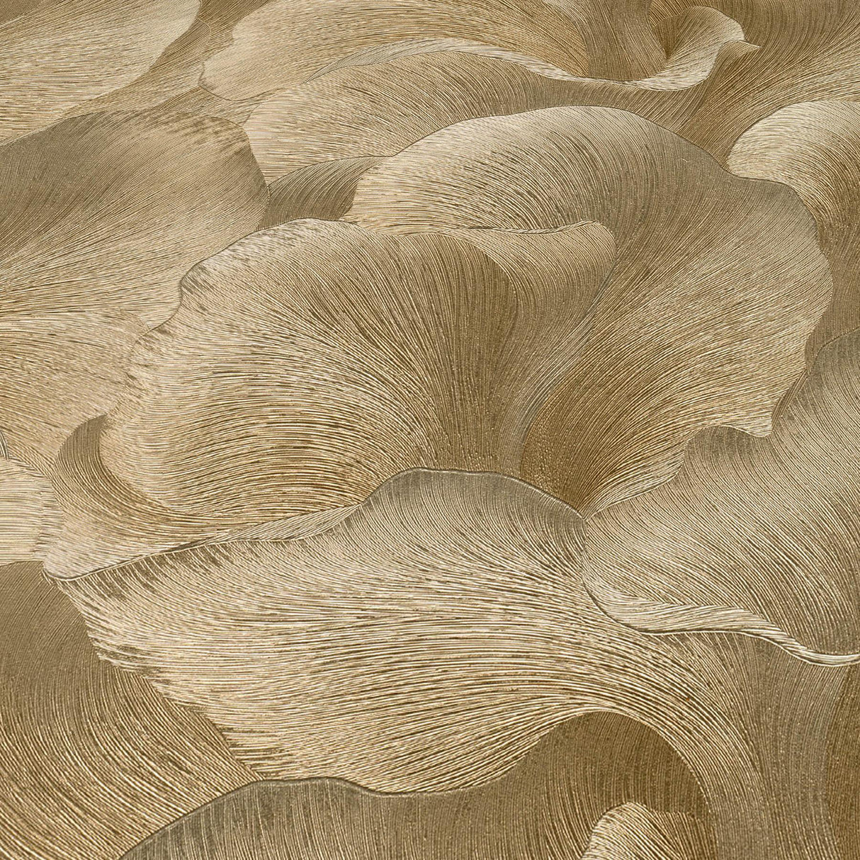 Veer Decor Floral Glow Gold Wallpaper