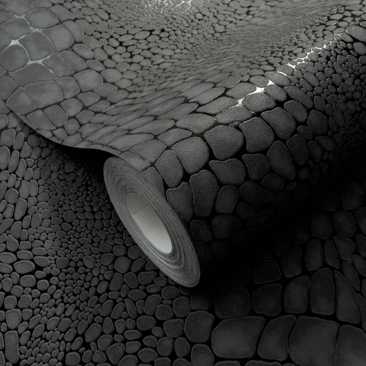 Veer Decor Scala Crocodile Skin Black Wallpaper