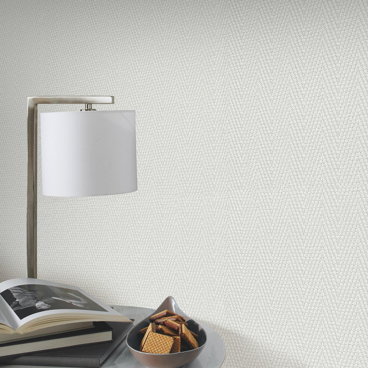 Veer Decor Varella Chevron Stripe Grey Wallpaper