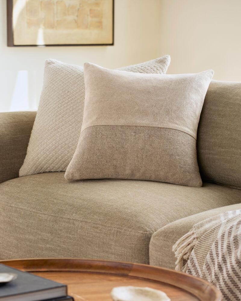 Livabliss Narbonne NBN-002 20"L x 20"W Pillow