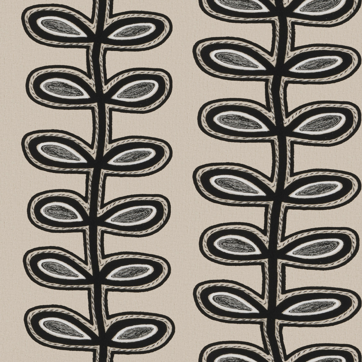 Ann Gish natural/charcoal Fellini