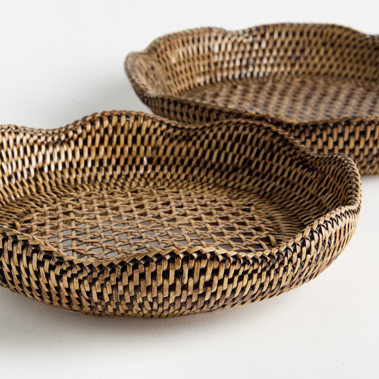 Napa  BURMA RATTAN SCALLOPED TRAYS ST/2