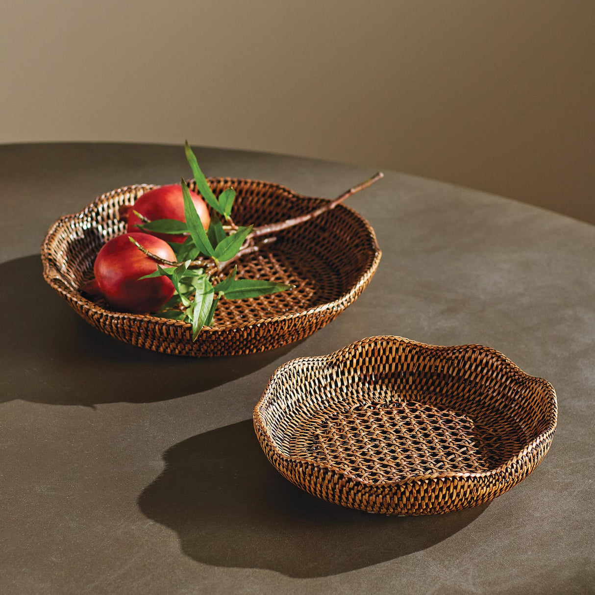 Napa  BURMA RATTAN SCALLOPED TRAYS ST/2