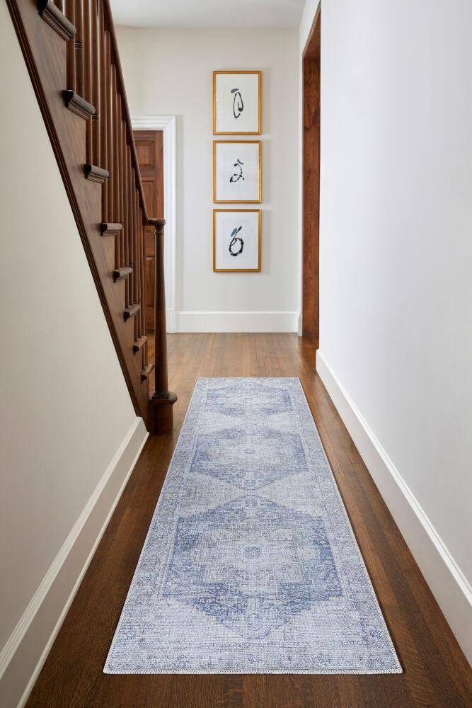 Livabliss Amelie AML-2391 5'3" x 7'3" Machine Woven Rug