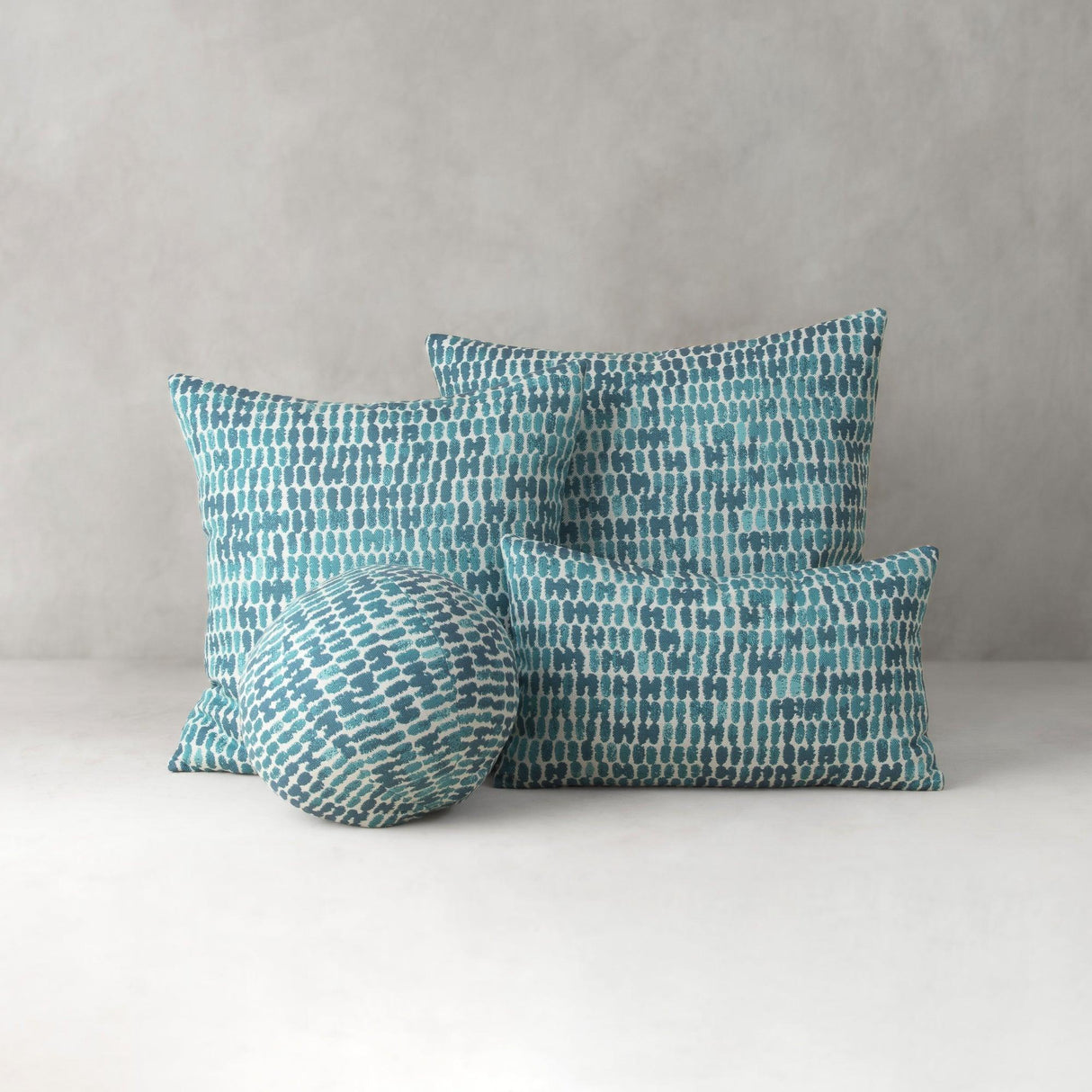 Elaine Smith Thumbprint Aruba Orb Teal 12" Round Decorative Pillow