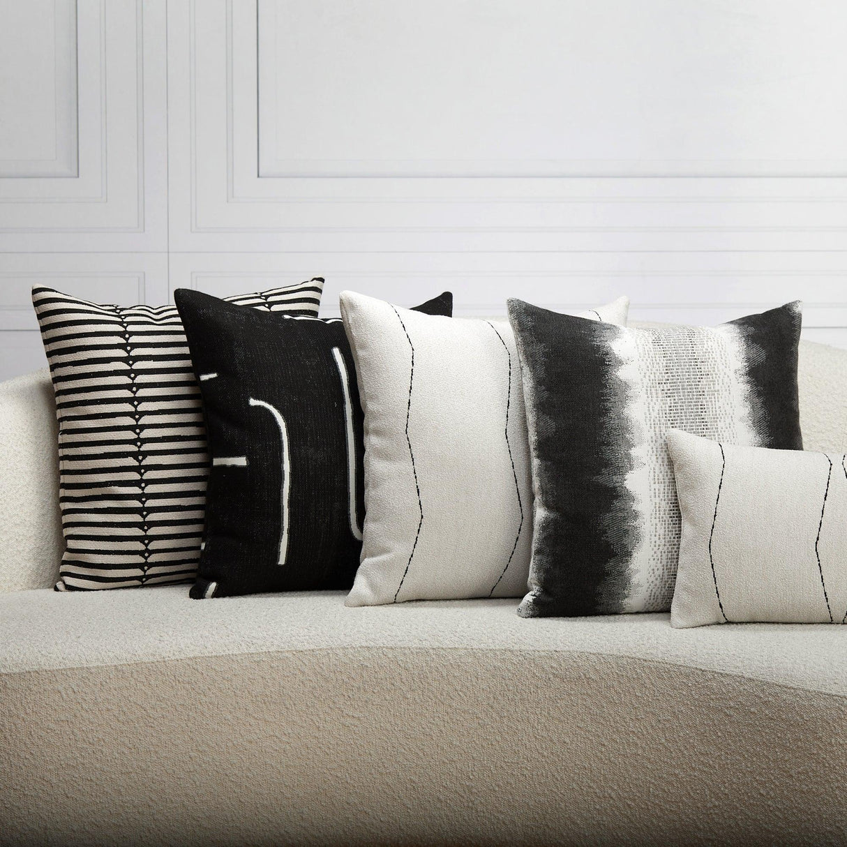 Elaine Smith Instinct Ebony Orb Black 12" Round Decorative Pillow