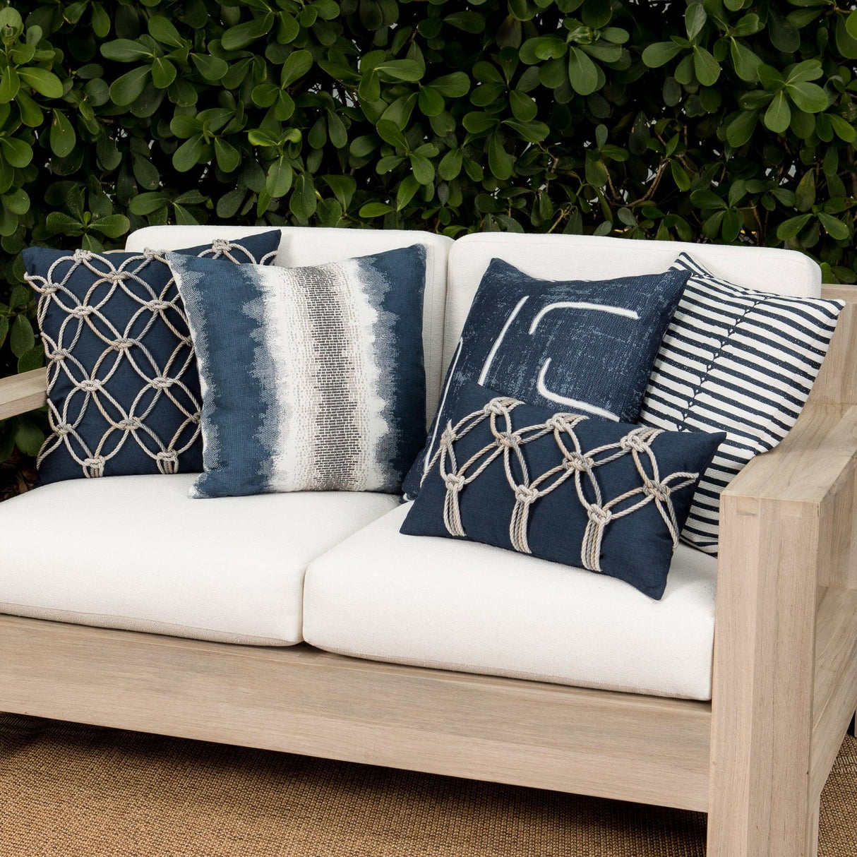Elaine Smith Denim Pillow Package 5-Pack Blue 5-Pack Decorative Pillow