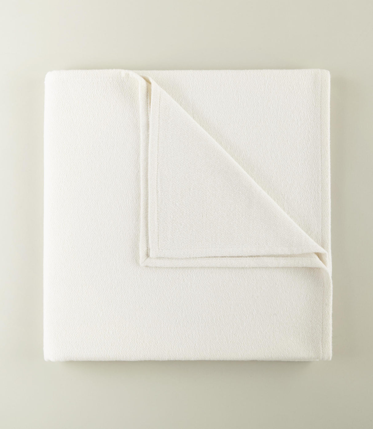 Peacock Alley VINEYARD THROW PEARL