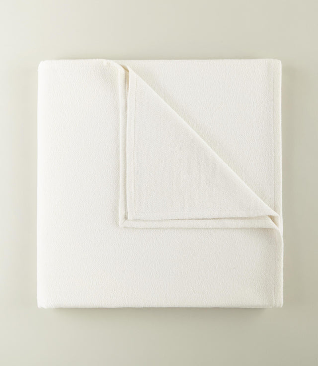 Peacock Alley VINEYARD THROW PEARL