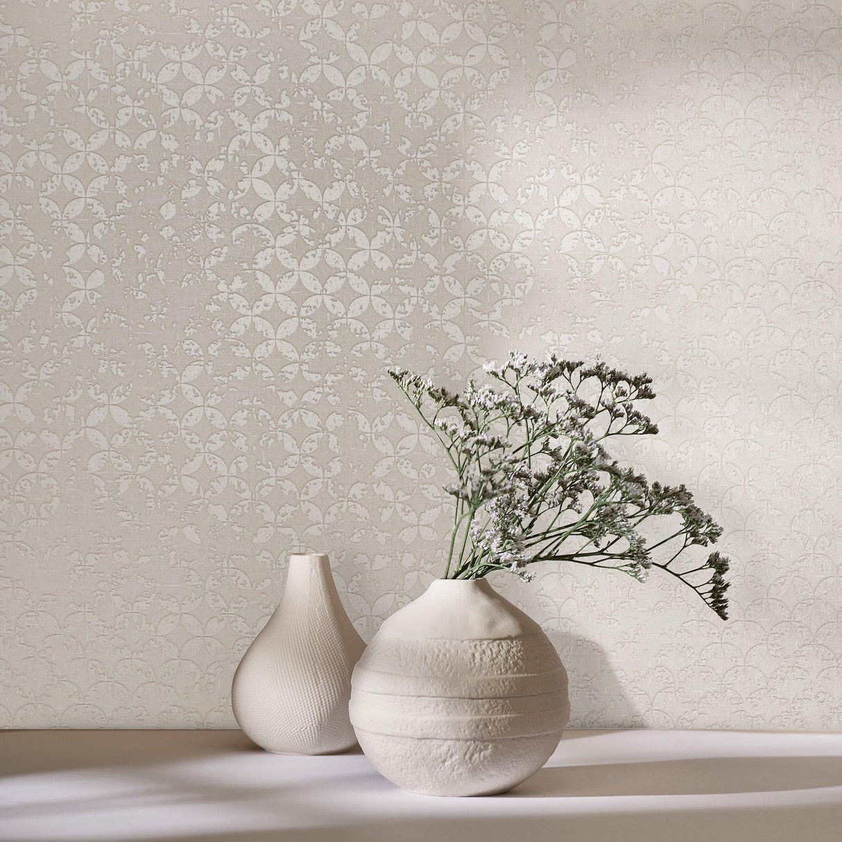 Galerie 35122 City Romance Abstract Beige Wallpaper 35122 Beige Wallpaper