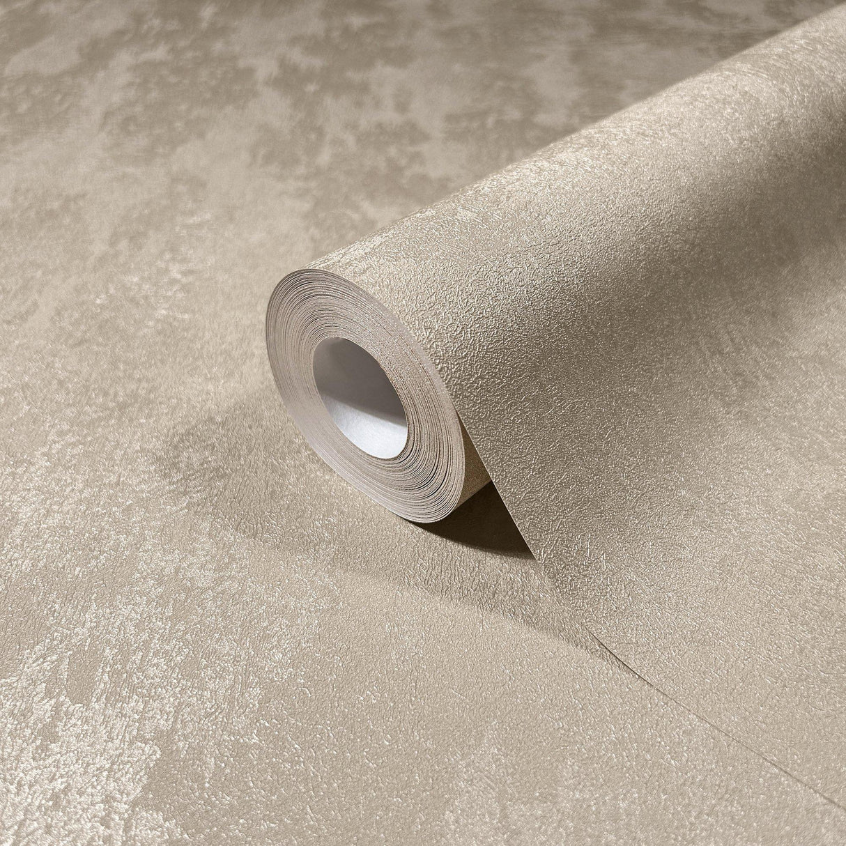 Galerie 35131 City Romance Plain Texture Rose Gold Wallpaper 35131 Rose Gold Wallpaper
