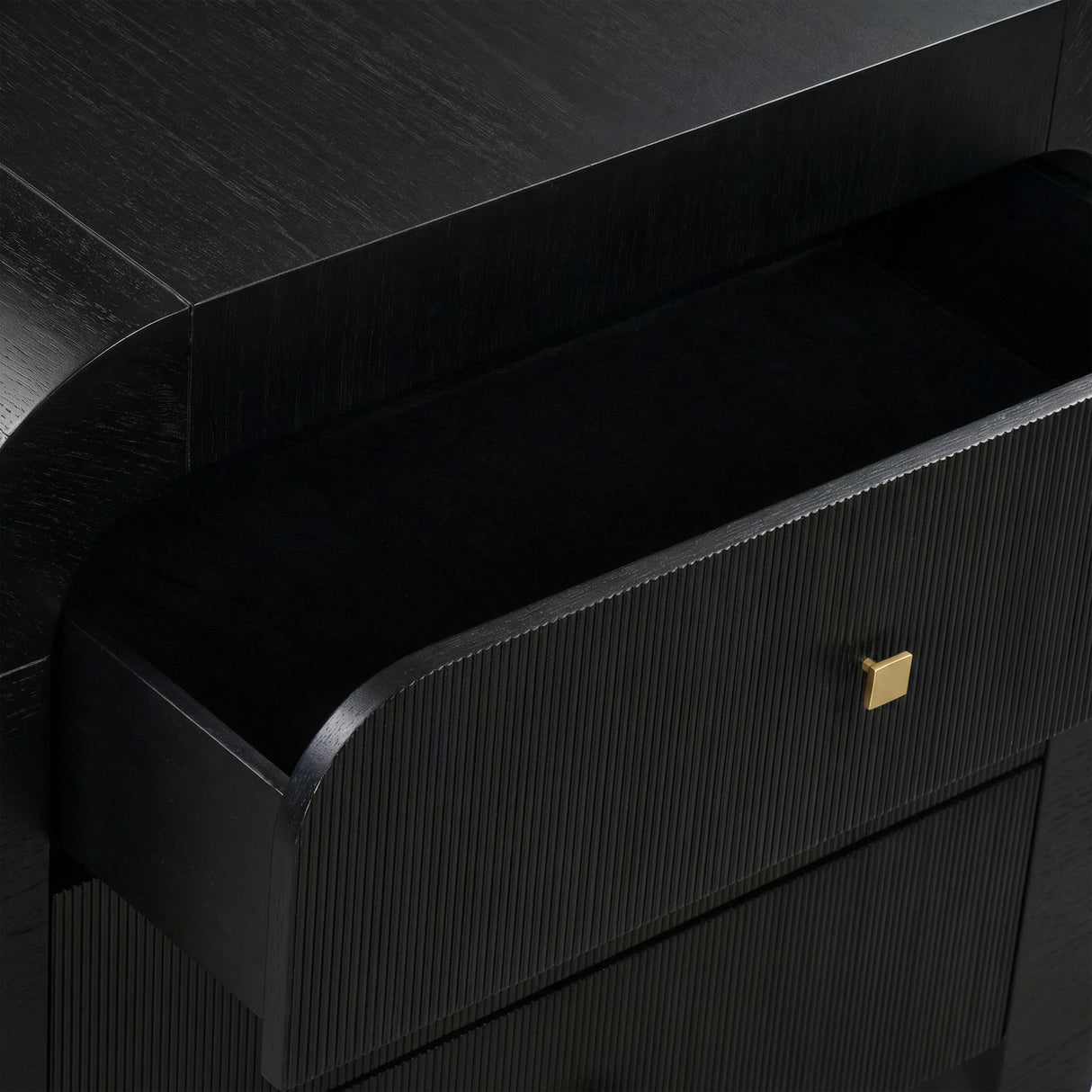 TOV Hump Black Arched 3-Drawer Chest