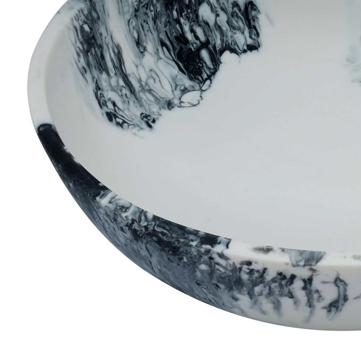 TOV Mera Black & White Resin Serving Bowl