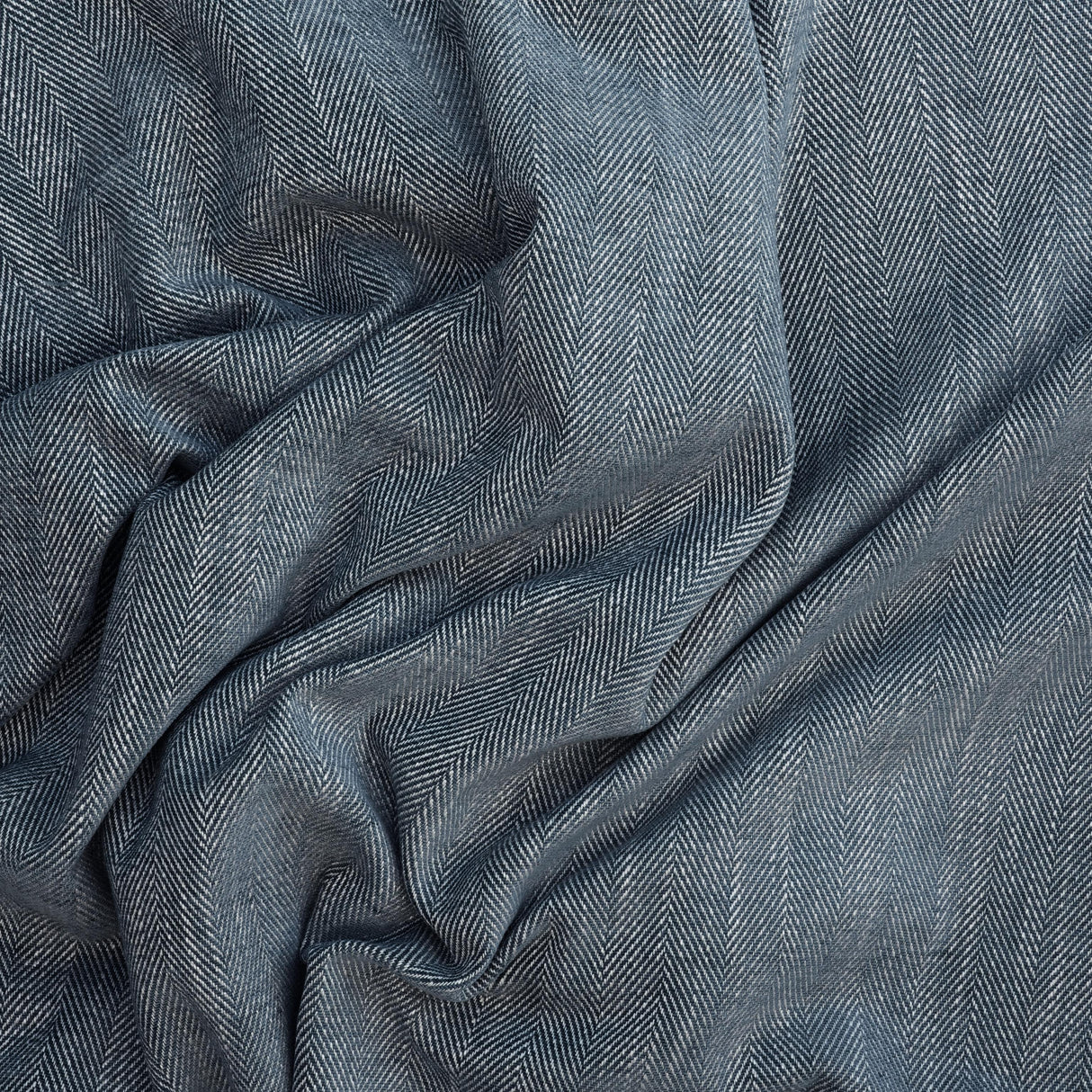 Andrew Martin SUMMIT DENIM Upholstery Fabric