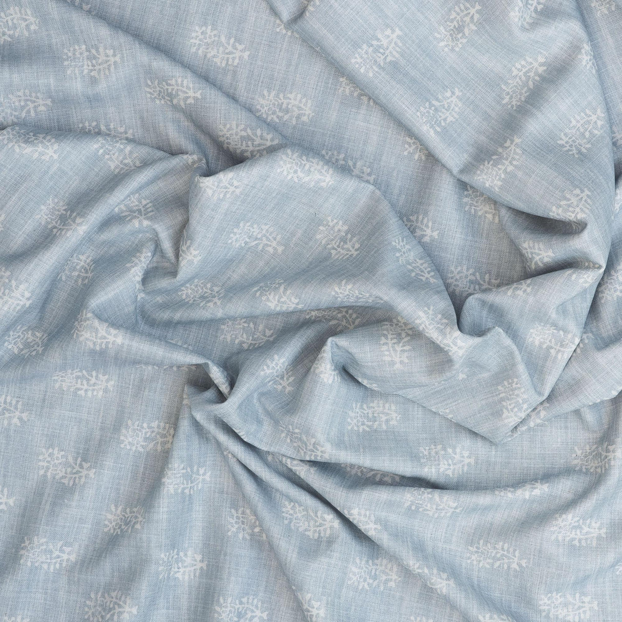 Andrew Martin THYME LINEN ON SKY Fabric
