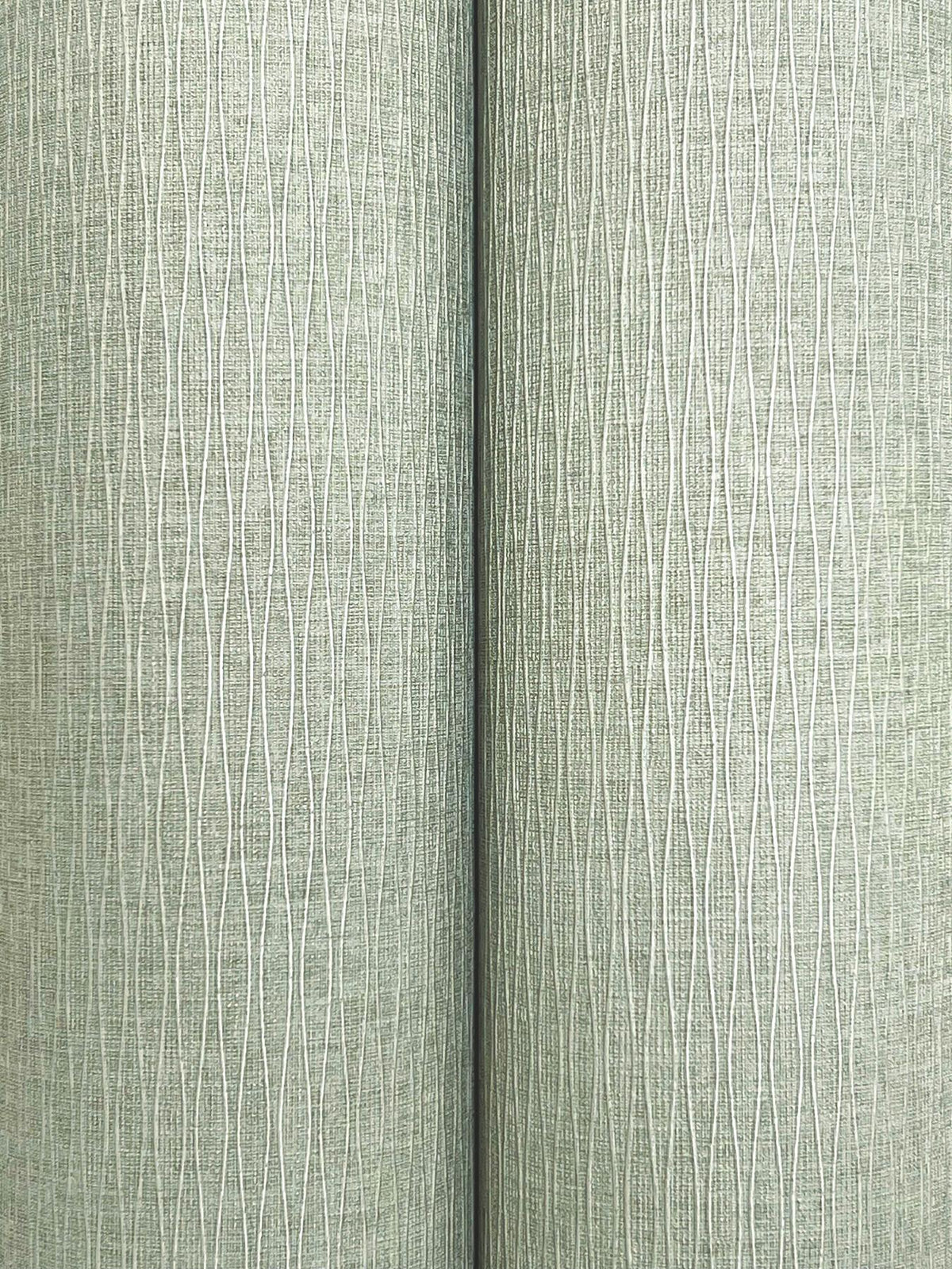 Candice Olson Ripple Effect Mint Petite Ogee Wallpaper