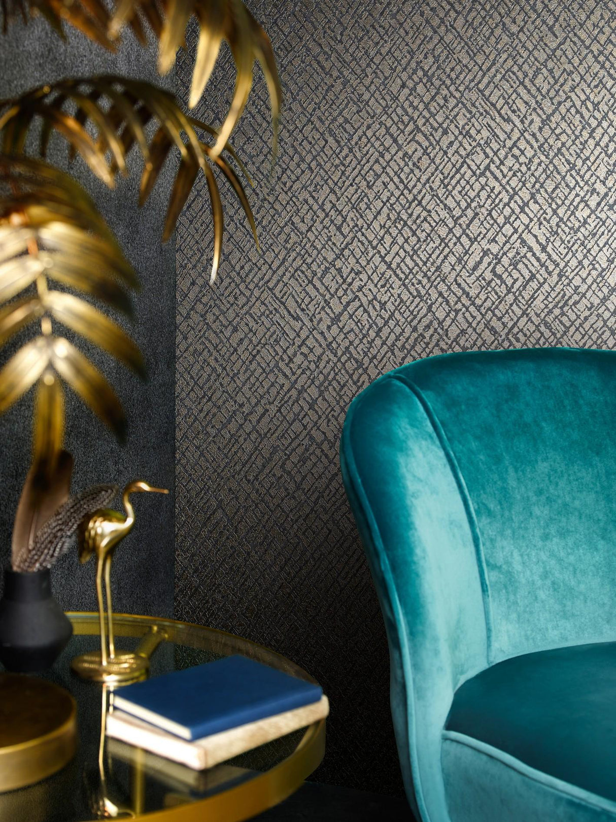 Galerie AI95042 Air Geometric Gold Wallpaper AI95042 Gold Wallpaper