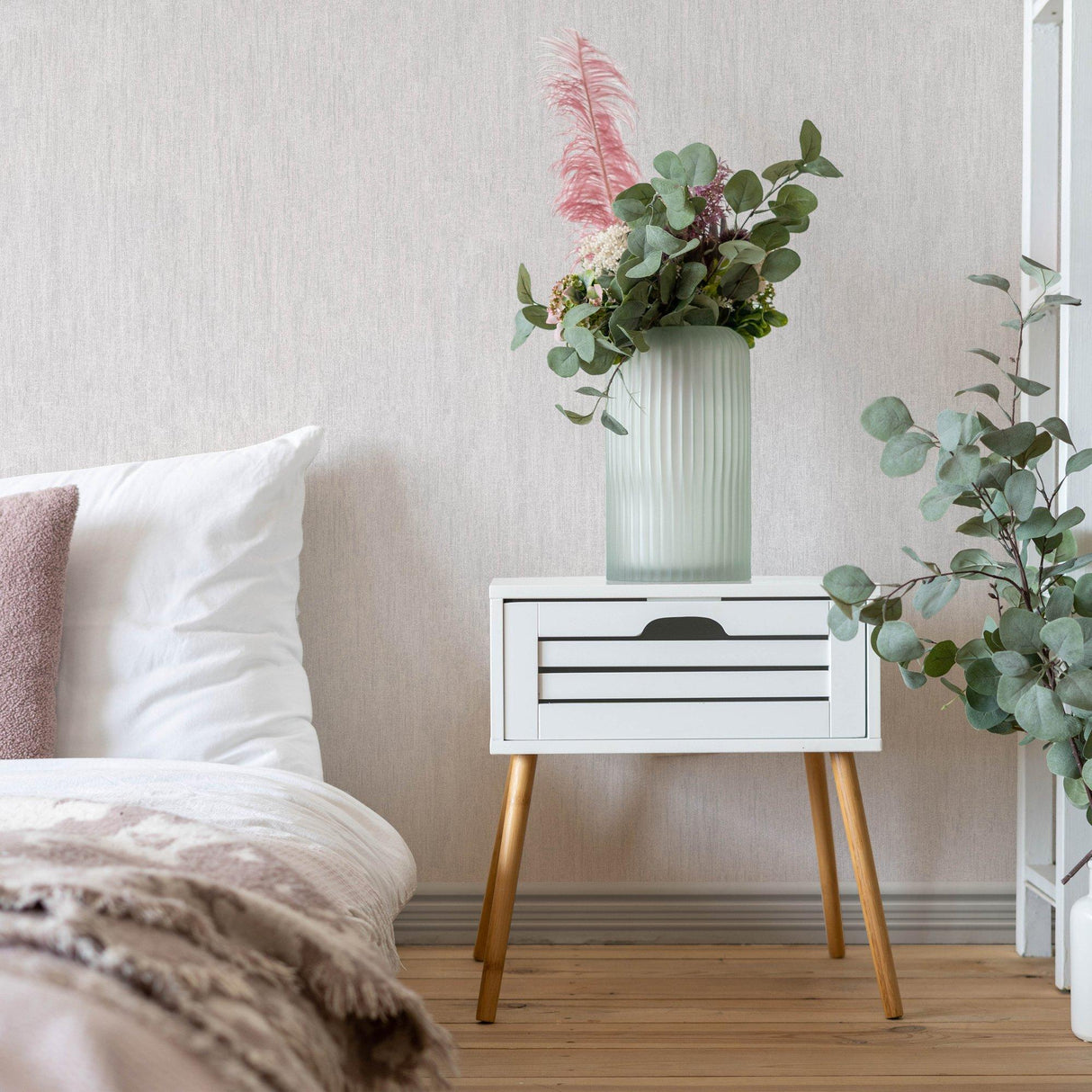 Galerie AI95069 Air Plain Texture White Wallpaper AI95069 White Wallpaper