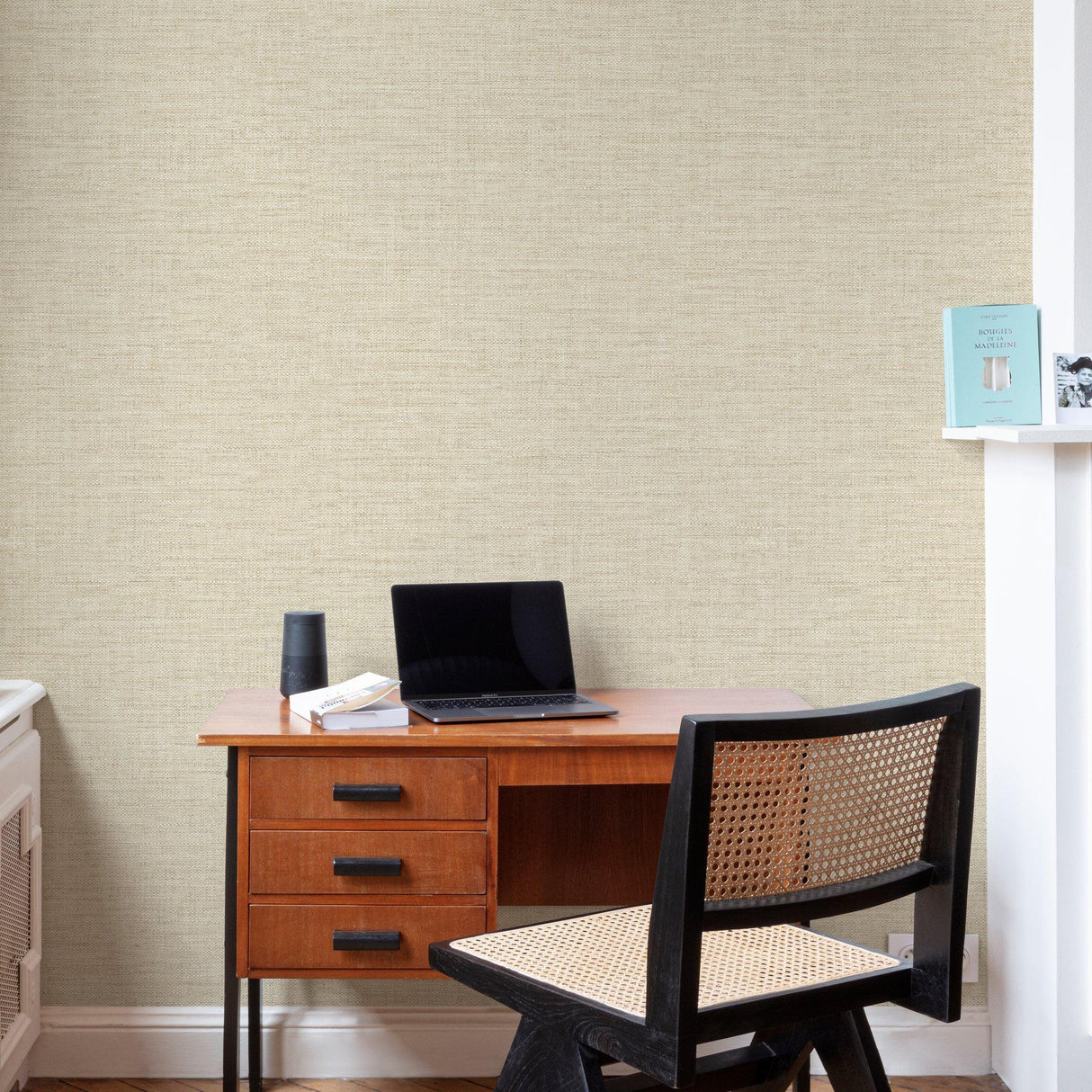 Galerie CO1003 Concept Rough Textile Beige Wallpaper CO1003 Beige Wallpaper