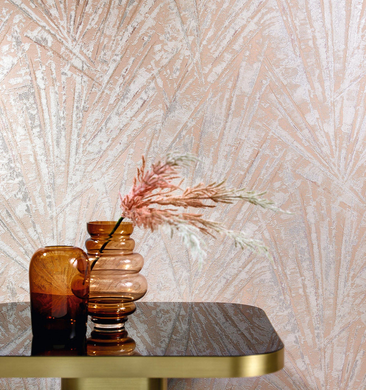 Galerie EN91934 Energy Fan Palm Pink Wallpaper EN91934 Pink Wallpaper