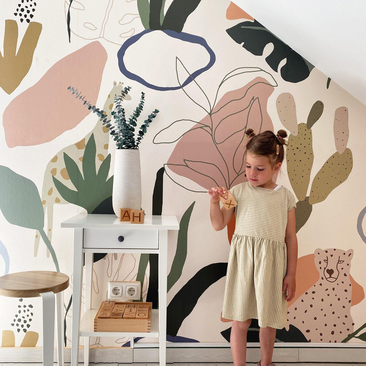 Galerie RB246 Day Dreamers Safari Pink Mural RB246 Pink Mural