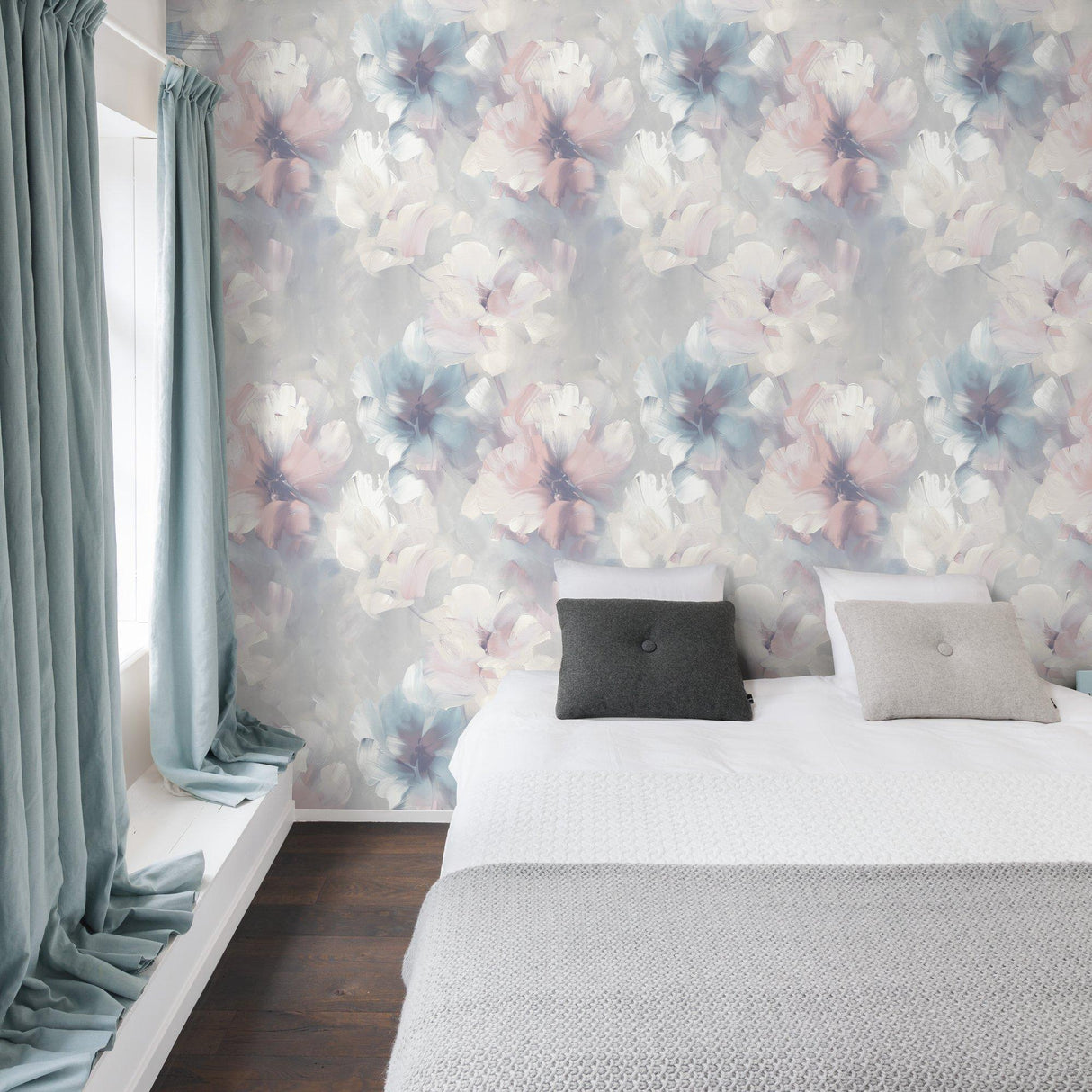 Galerie VE3002 Very Classical Floral All-over Grey Wallpaper VE3002 Grey Wallpaper