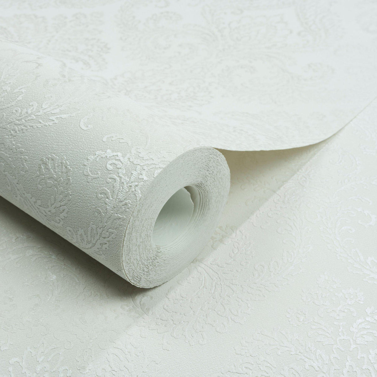 Galerie VE3202 Very Medallion All-over Print Beige Wallpaper VE3202 Beige Wallpaper