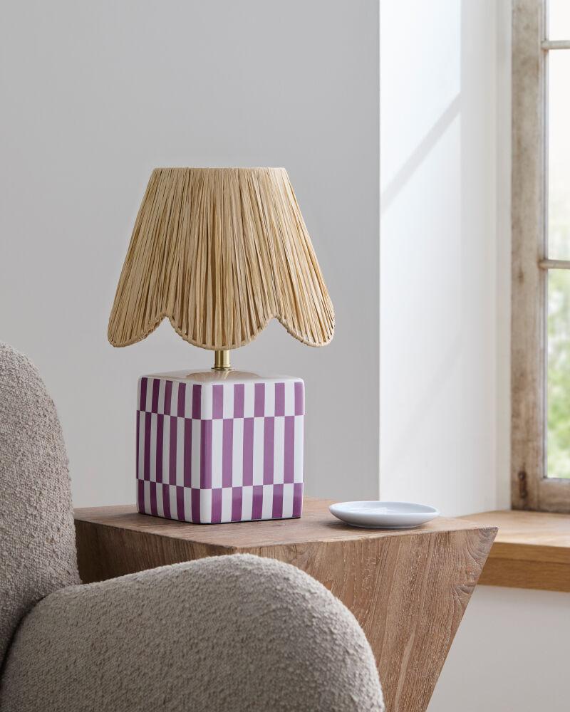 Livabliss Portivo PRVO-037 14"H x 10"W x 10"D Table Lighting