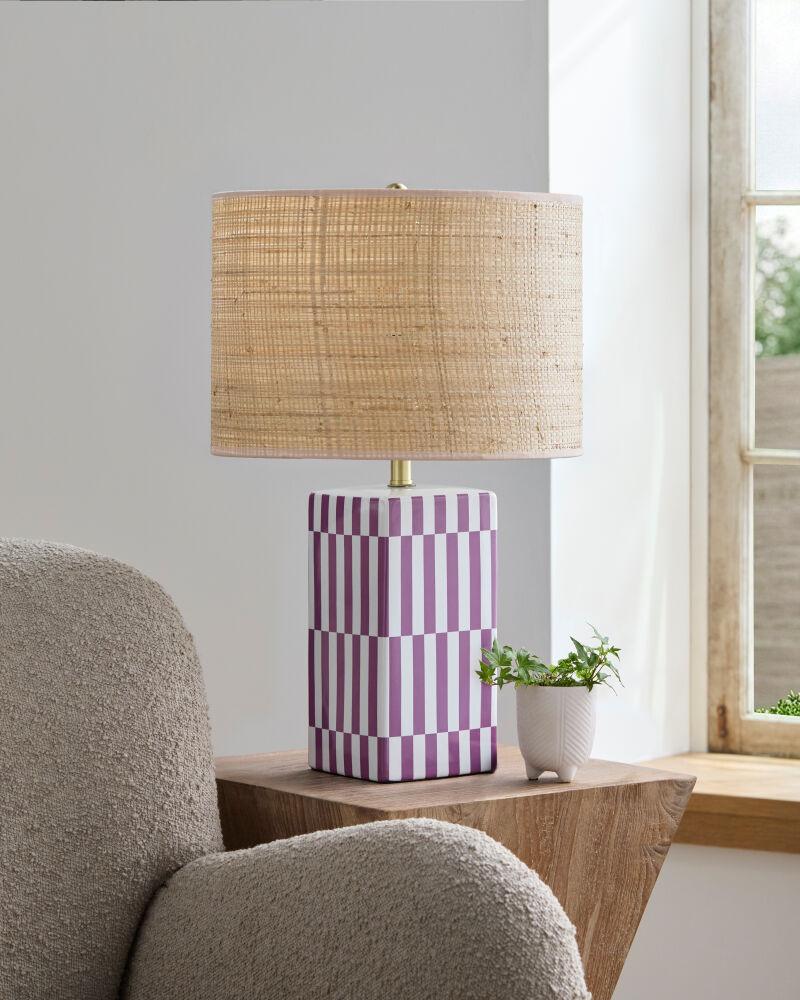 Livabliss Portivo PRVO-087 21"H x 13"W x 13"D Table Lighting
