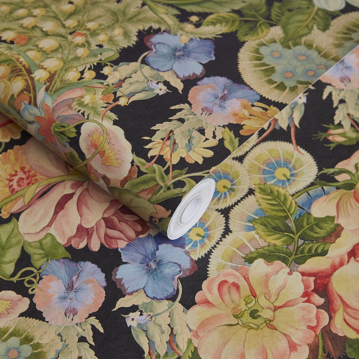 House of Hackney AMATORIA Wallpaper - Noir (9'10" - full height)