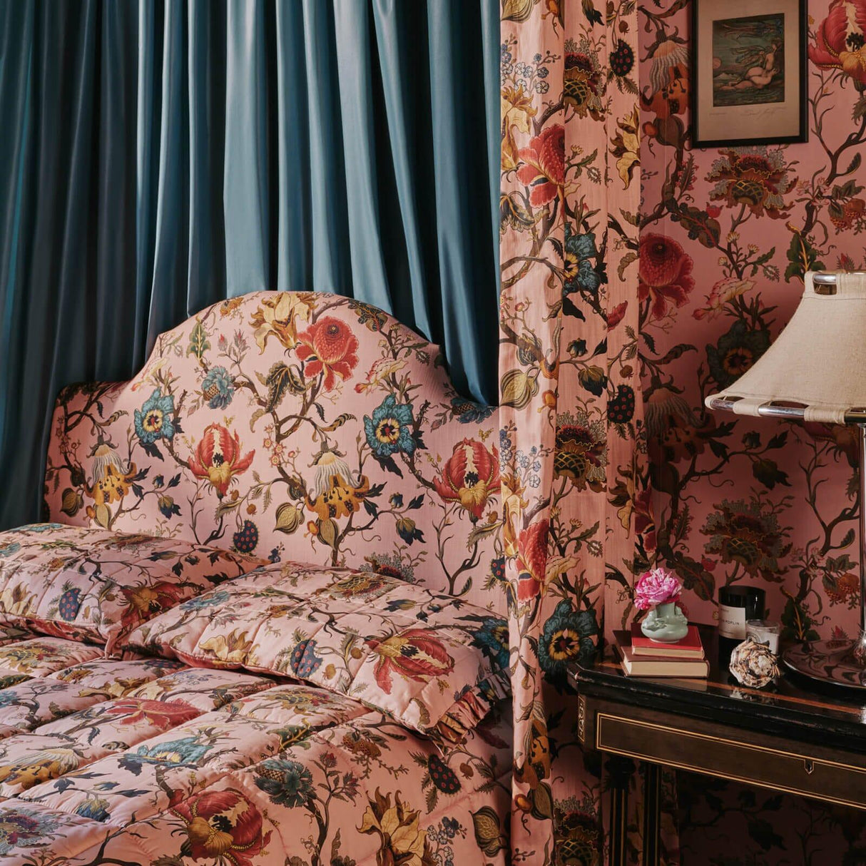 House of Hackney ARTEMIS Wallpaper - Blush (9'10" - full height)