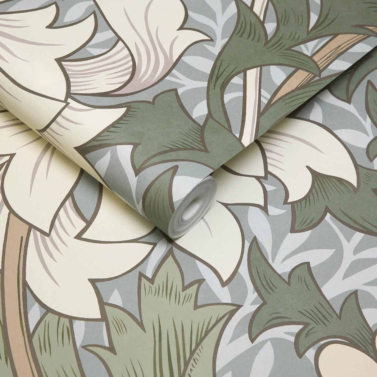 House of Hackney CHRYSANTHEMUM MAGNA Wallpaper - Byzantine (9'10" - full height)