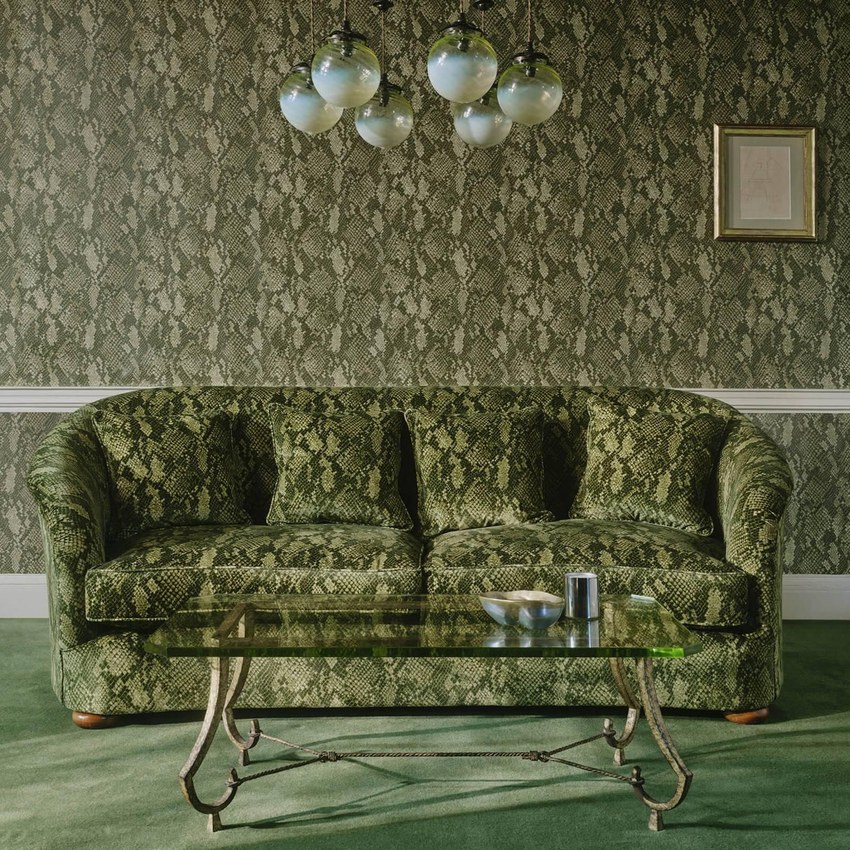 House of Hackney COBRA Wallpaper - Laurustine (9'10" - full height)
