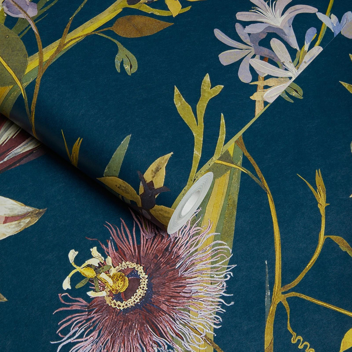 House of Hackney FLORA DELANICA Wallpaper - Midnight (9'10" - full height)