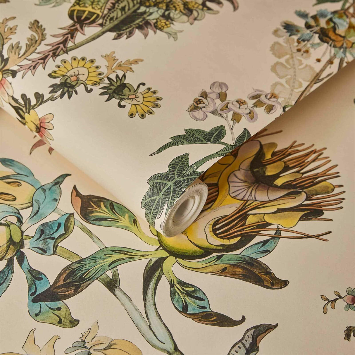 House of Hackney FLORA FANTASIA Wallpaper - Ecru (9'10" - full height)