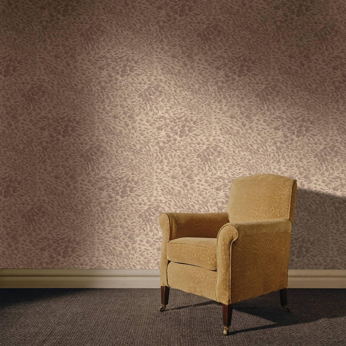 House of Hackney FERUS Wallpaper - Astrantia (9'10" - full height)
