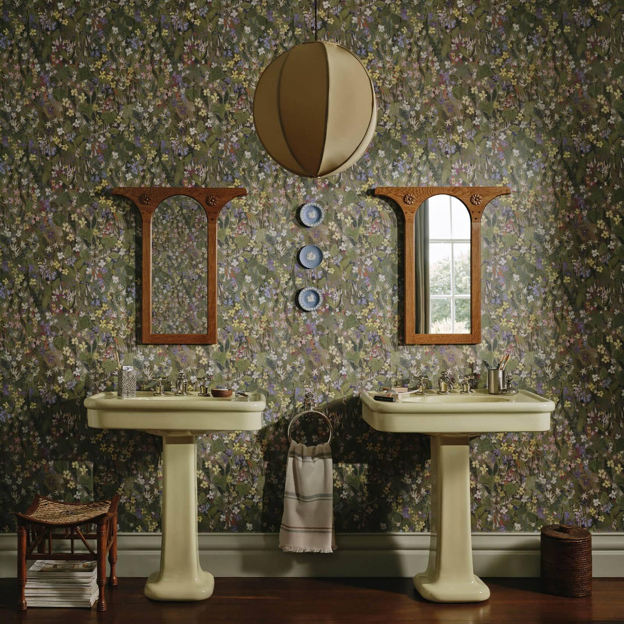 House of Hackney GARDENIA Wallpaper - Verde (9'10" - full height)