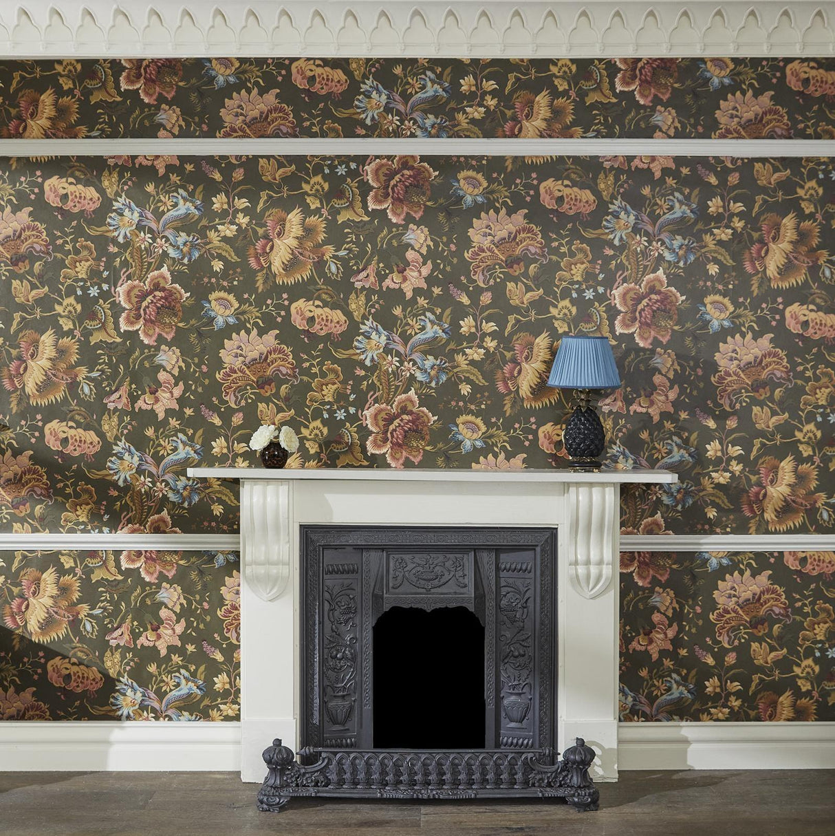 House of Hackney MAJORELLE Wallpaper - Moss Green (9'10" - full height)