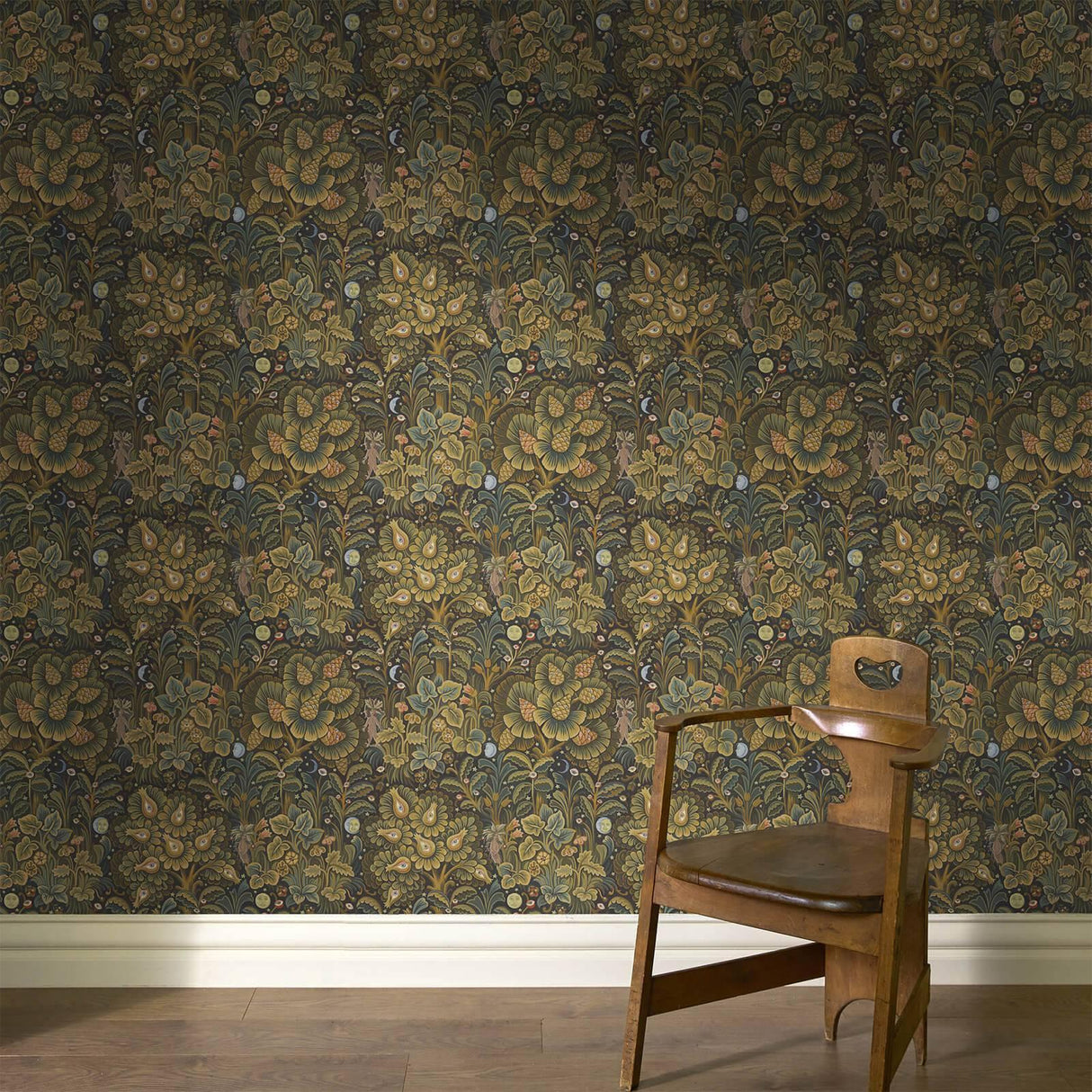House of Hackney MOON GARDEN Wallpaper - Midnight (9'10" - full height)