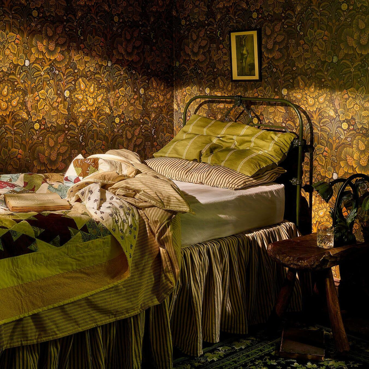 House of Hackney MOON GARDEN Wallpaper - Midnight (9'10" - full height)