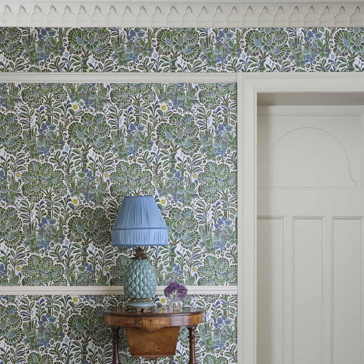 House of Hackney MOON GARDEN Wallpaper - Verde (9'10" - full height)