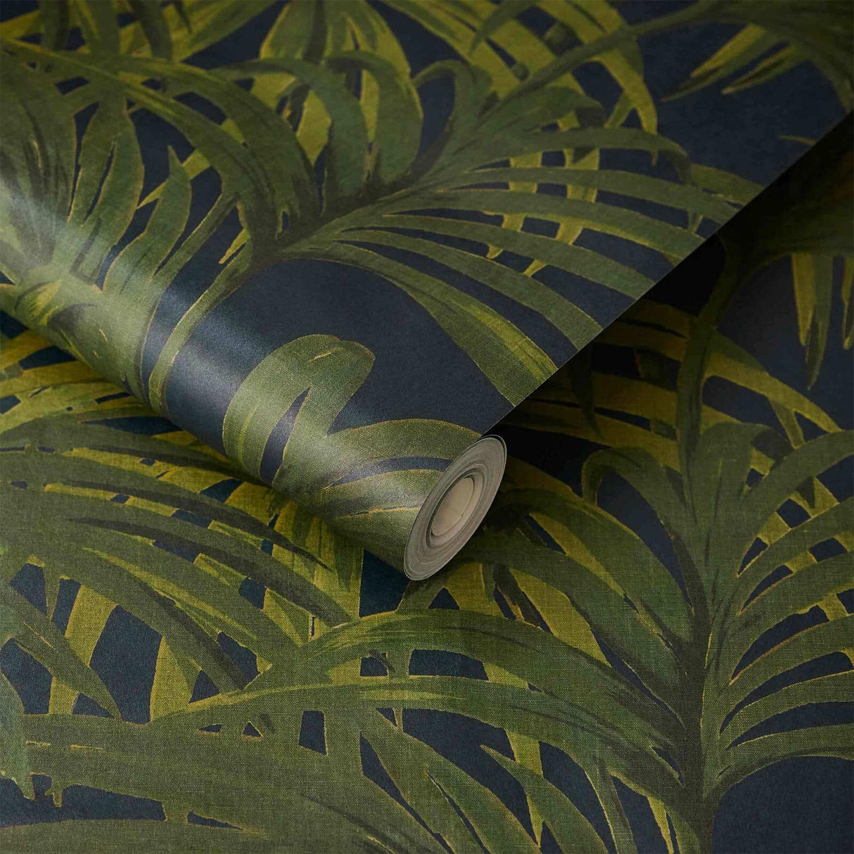 House of Hackney PALMERAL Wallpaper - Midnight & Green (9'10" - full height)