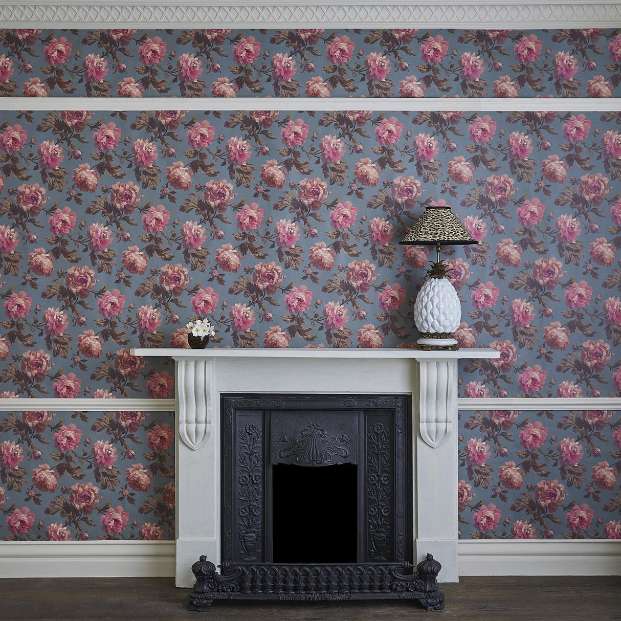 House of Hackney PEONEDEN Wallpaper - Chinois Green (9'10" - full height)