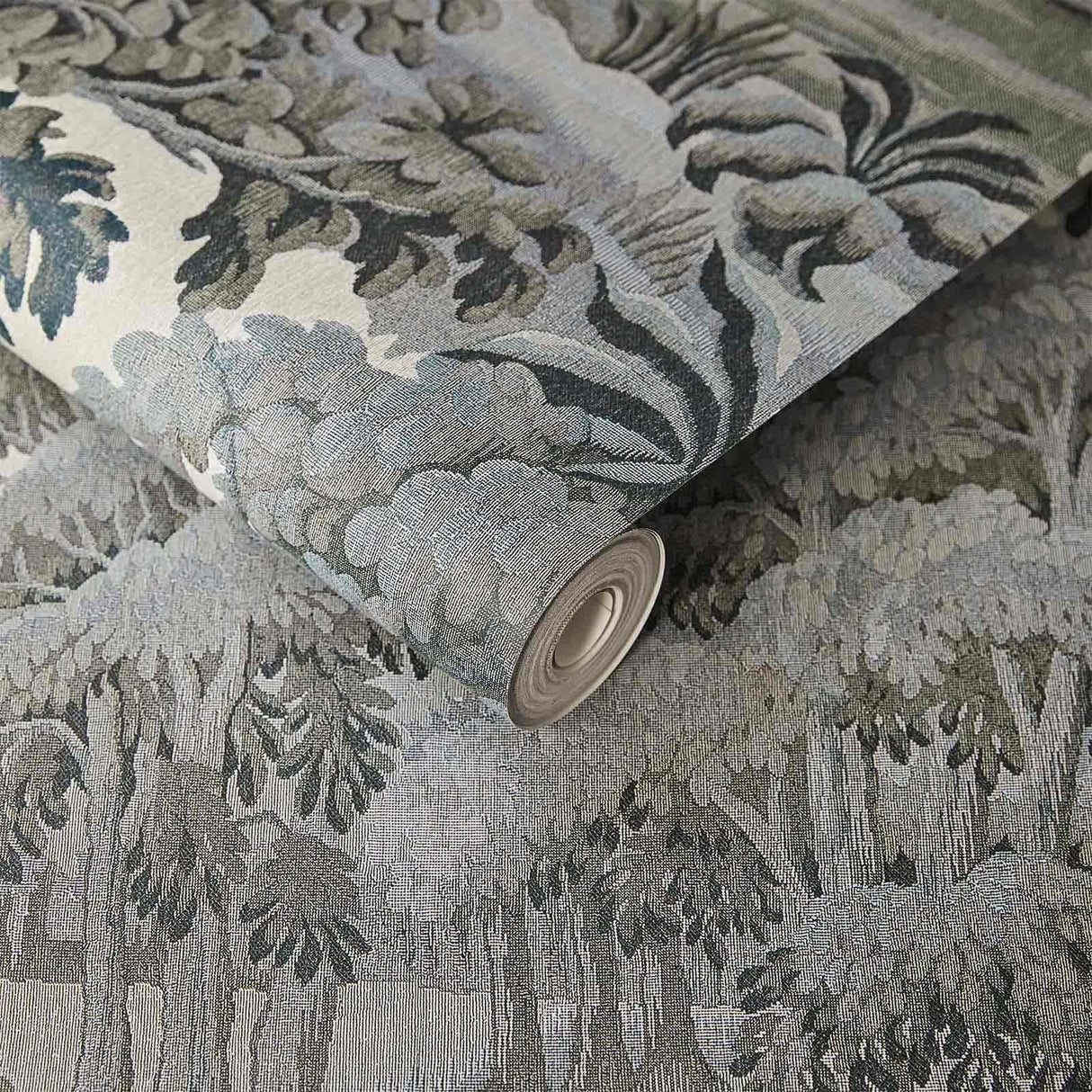 House of Hackney PLANTASIA Wallpaper - Indigo (9'10" - full height)