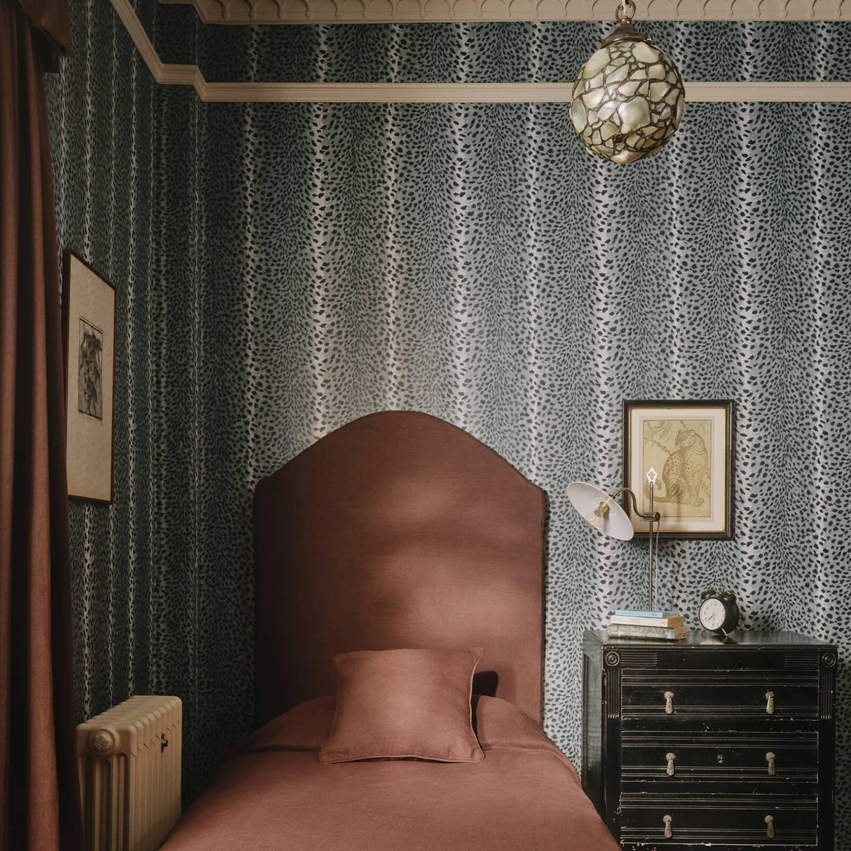 House of Hackney SAVANNA Wallpaper - Lobelia (9'10" - full height)