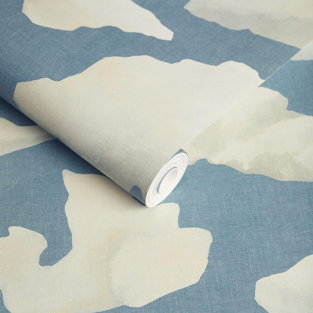 House of Hackney STRATUS Wallpaper - Sky (9'10" - full height)