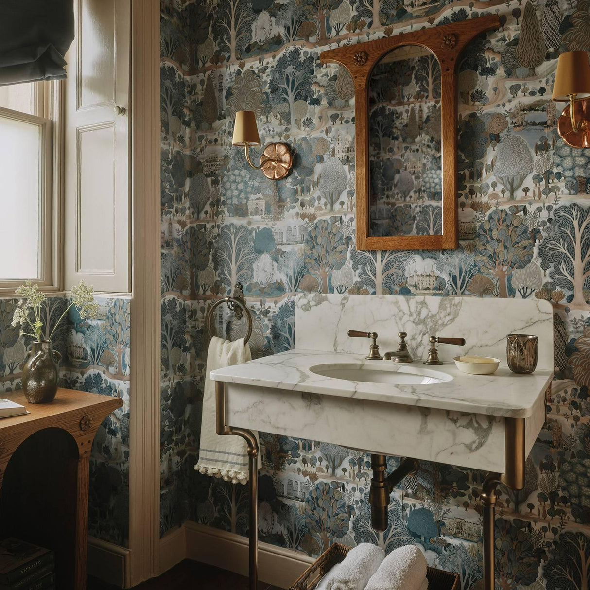 House of Hackney UTOPIA Wallpaper - Autumn (9'10" - full height)