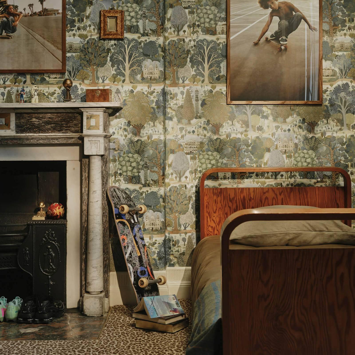 House of Hackney UTOPIA Wallpaper - Spring (9'10" - full height)