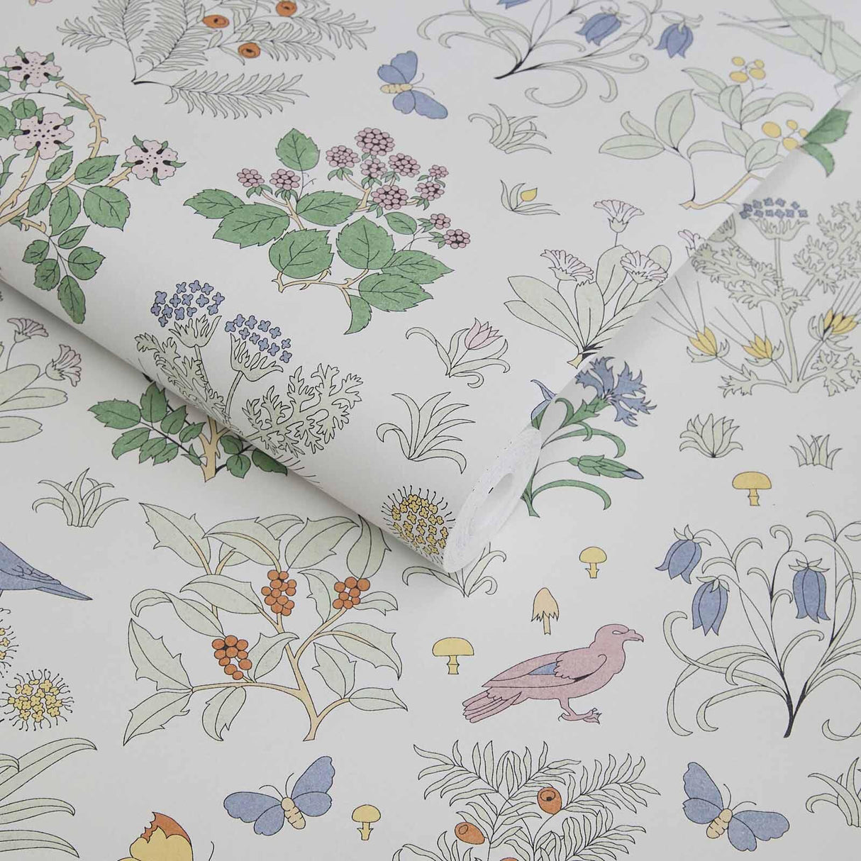 House of Hackney VOYSEY'S GARDEN MAGNA Wallpaper - Off White (9'10" - full height)